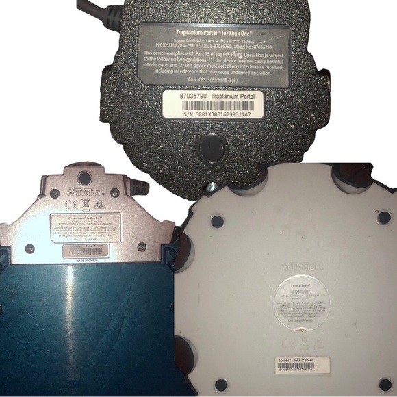 Skylanders Bundle of 42 Figures, 3 Portal of Power, and 2 Totes - Picture 14 of 15